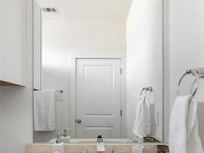 4200 Valley View RD A, Austin TX 78704