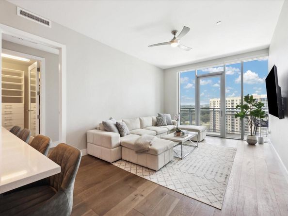 222 West Ave 1504, Austin TX 78701