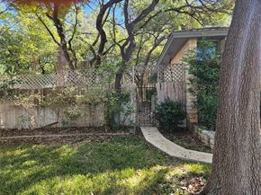 300 Norwood W ST W, Georgetown TX 78628