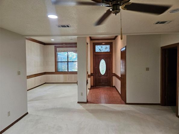 300 Norwood W ST W, Georgetown TX 78628