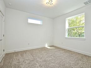 402 Zennia ST, Austin TX 78751