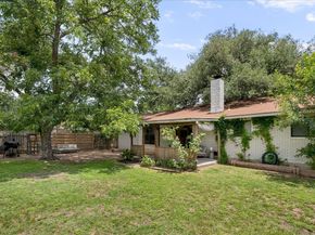8102 Shadowood DR, Austin TX 78757
