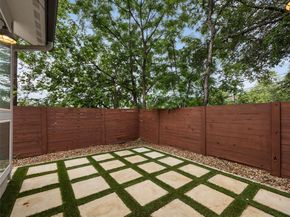 513 W Croslin ST B, Austin TX 78752