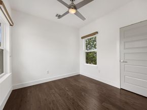 513 W Croslin ST B, Austin TX 78752