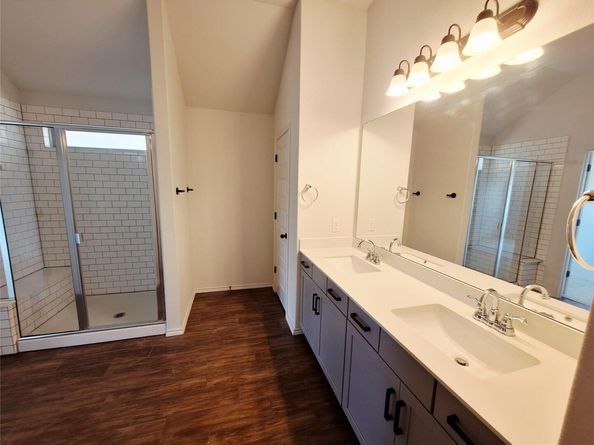 1104 River Vista RD, Georgetown TX 78628