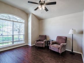 2404 Christoff LOOP, Austin TX 78748
