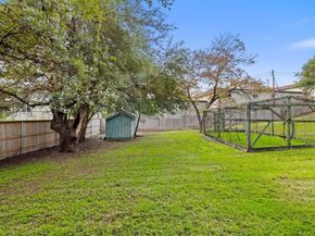 601 Sandringham CIR, Austin TX 78704