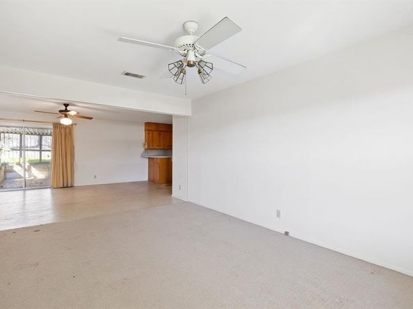 601 Sandringham CIR, Austin TX 78704