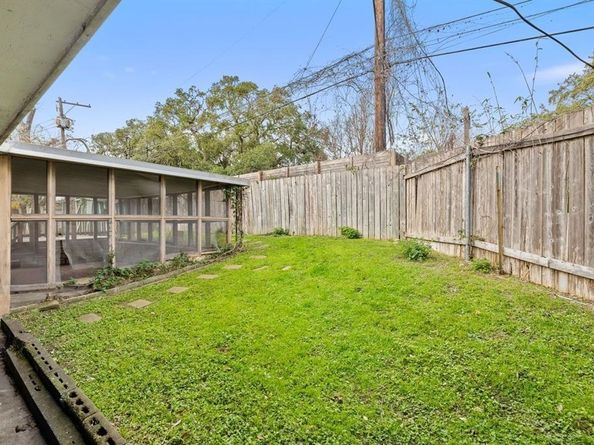 601 Sandringham CIR, Austin TX 78704