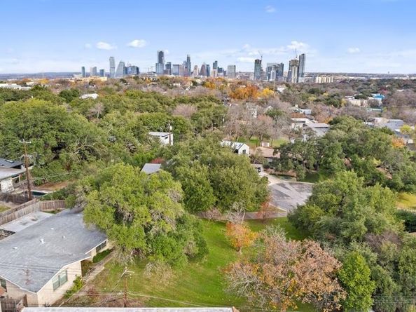 601 Sandringham CIR, Austin TX 78704