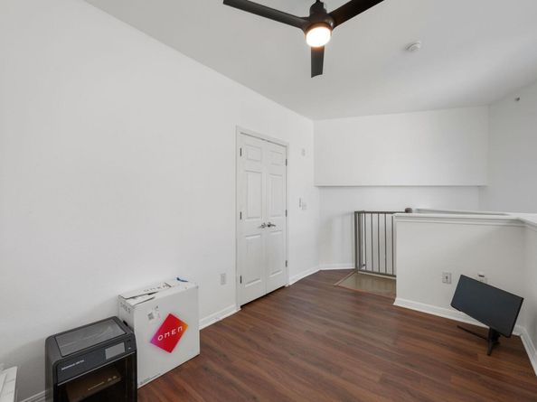 2502 Leon ST 511, Austin TX 78705