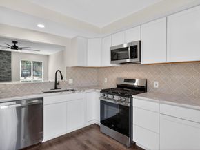 1402 Southport DR, Austin TX 78704