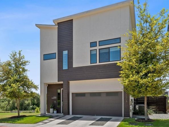 7905 Floracita LN, Austin TX 78735