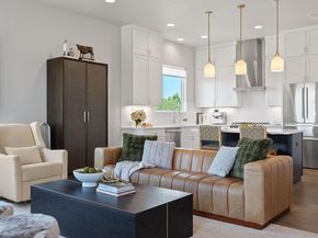 7905 Floracita LN, Austin TX 78735