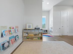 7905 Floracita LN, Austin TX 78735