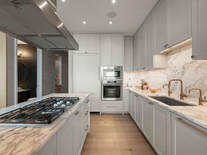 210 Lavaca ST 2706, Austin TX 78701