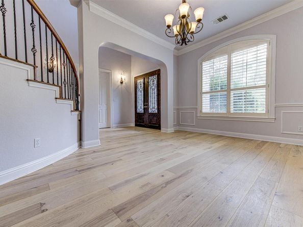 5701 Laguna Cliff LN, Austin TX 78734