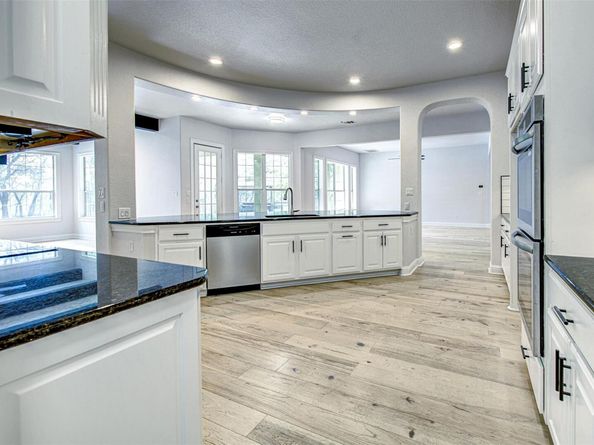 5701 Laguna Cliff LN, Austin TX 78734