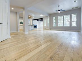 5701 Laguna Cliff LN, Austin TX 78734