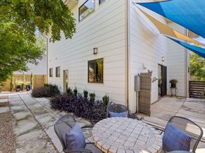 2104 East Side DR, Austin TX 78704