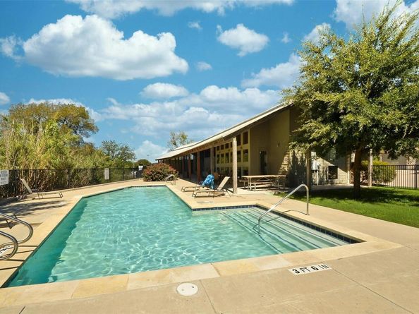 1201 Grove BLVD 1501, Austin TX 78741