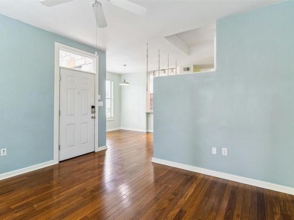 1201 Grove BLVD 1501, Austin TX 78741