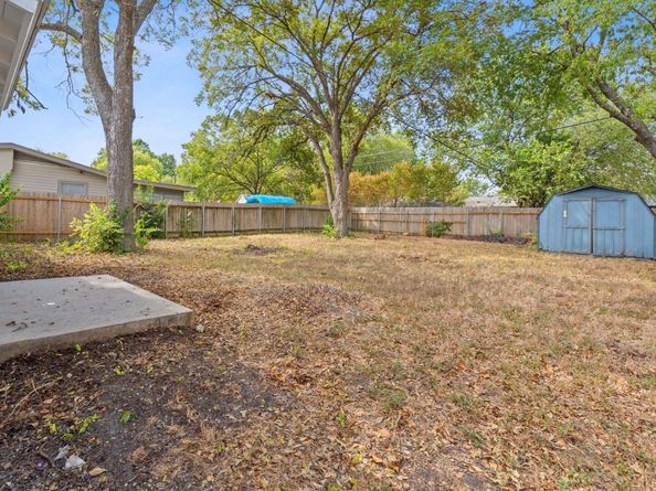 8706 Brookfield DR, Austin TX 78758