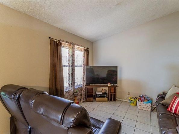 2104 Old West PL, Round Rock TX 78681