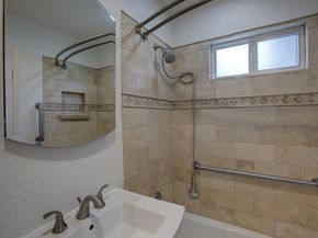 1307 Vine ST, Georgetown TX 78626