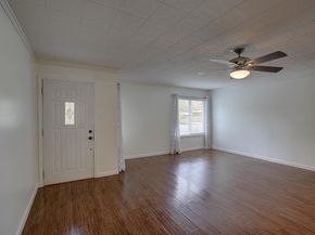 1307 Vine ST, Georgetown TX 78626
