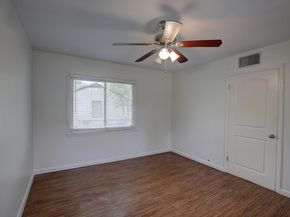 1307 Vine ST, Georgetown TX 78626