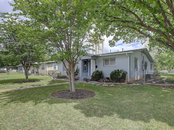 1307 Vine ST, Georgetown TX 78626