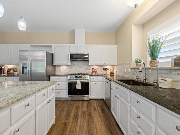 606 Explorer, Lakeway TX 78734