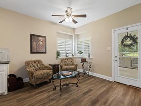 606 Explorer, Lakeway TX 78734