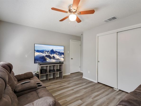 1320 Green Terrace DR, Round Rock TX 78664