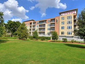 1900 Barton Springs RD 3031, Austin TX 78704