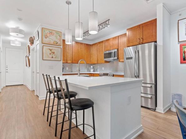 1900 Barton Springs RD 3031, Austin TX 78704