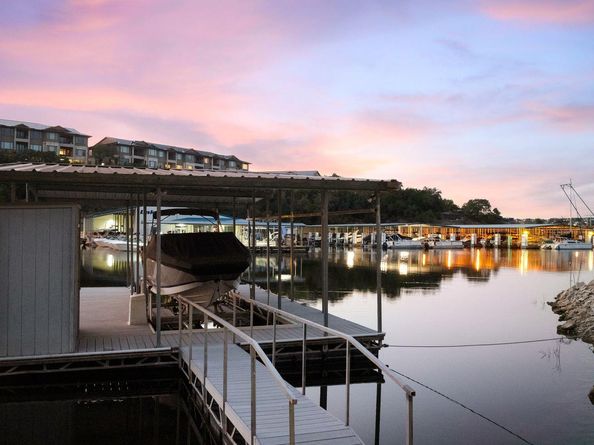 927 Challenger, Lakeway TX 78734