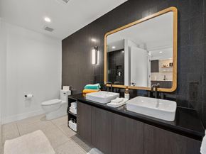 48 East Ave 3006, Austin TX 78701