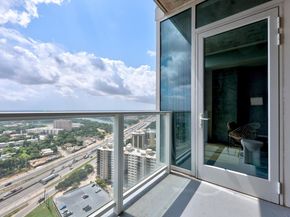 48 East Ave 3006, Austin TX 78701