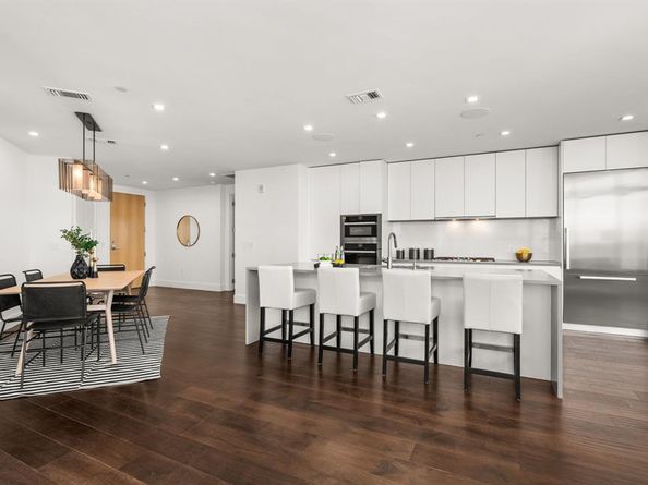 501 West Ave 3403, Austin TX 78701