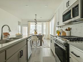 208 Dycus BND, Liberty Hill TX 78642