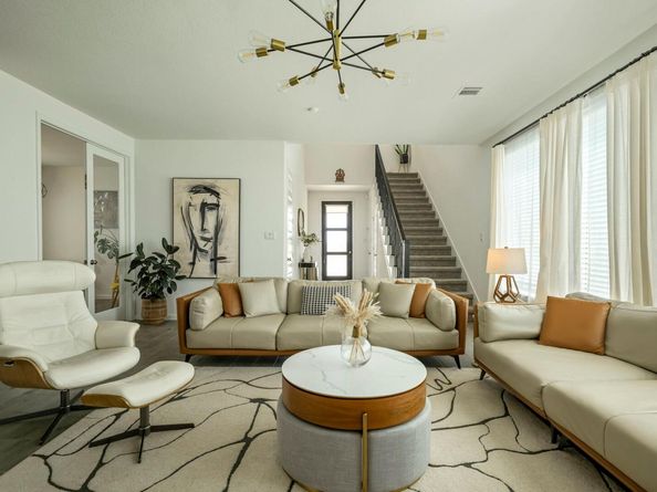 208 Dycus BND, Liberty Hill TX 78642