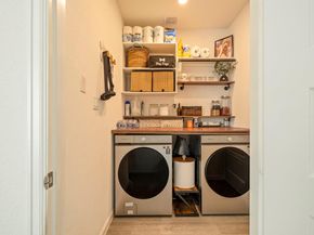 208 Dycus BND, Liberty Hill TX 78642