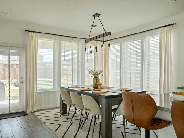 208 Dycus BND, Liberty Hill TX 78642