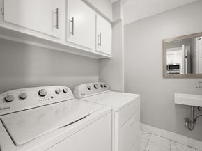 6410 Chimney Creek CIR B, Austin TX 78723
