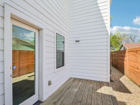 4506 Russell DR B, Austin TX 78745