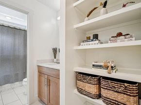 4506 Russell DR B, Austin TX 78745