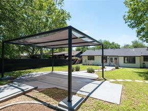 4604 Brassiewood DR, Austin TX 78744