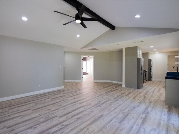 4604 Brassiewood DR, Austin TX 78744